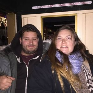 Meet your Posher, Christopher